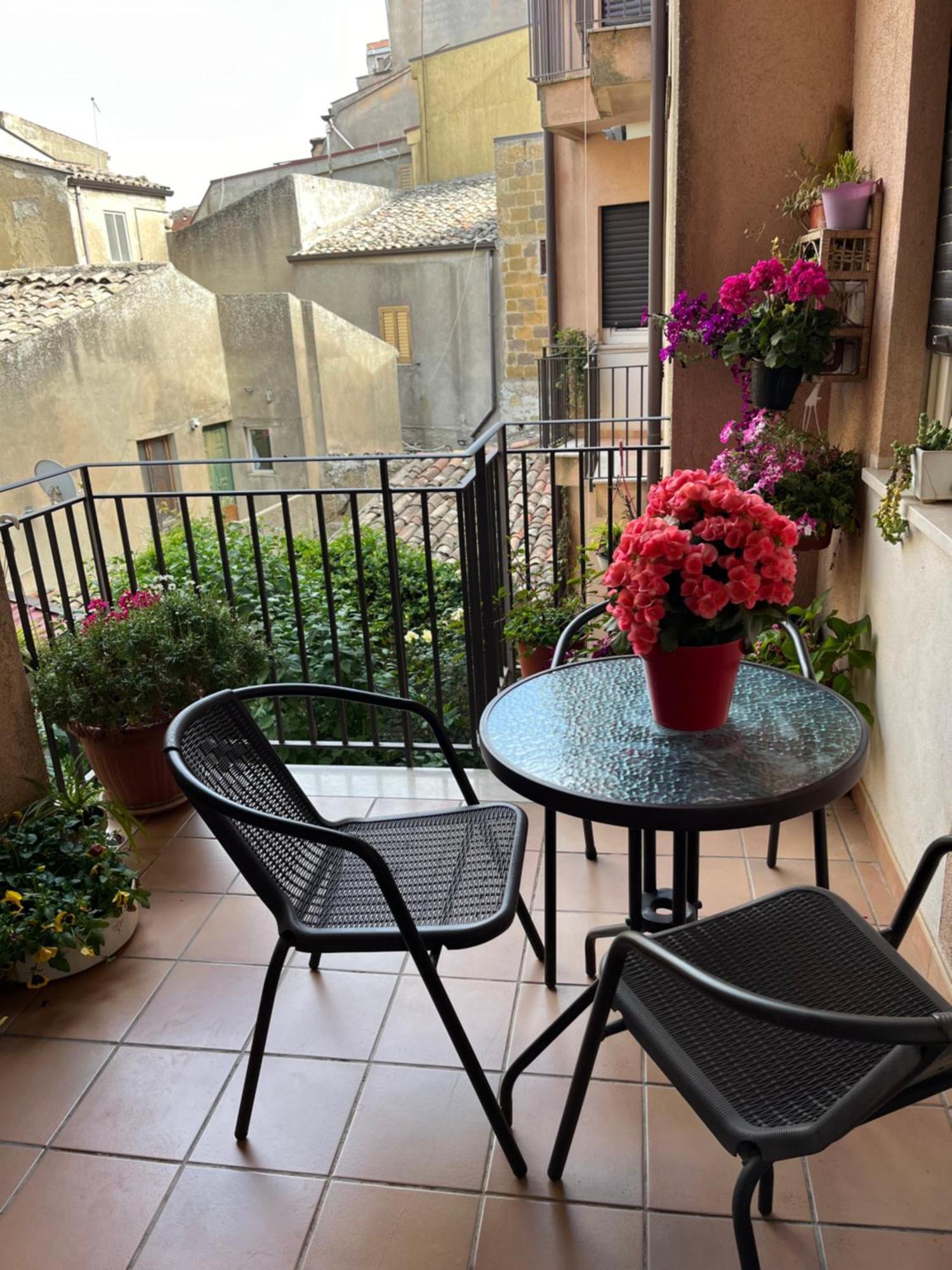 B&B Fleurs Enna Exterior photo
